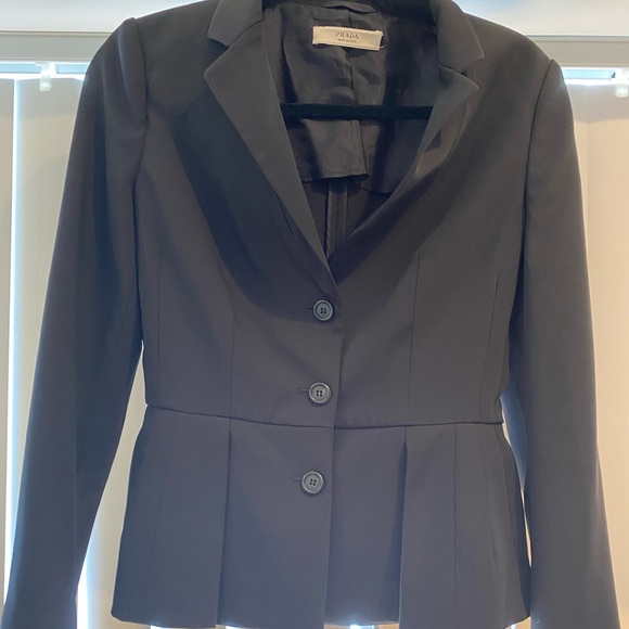 Prada blazer - Picture 1 of 4